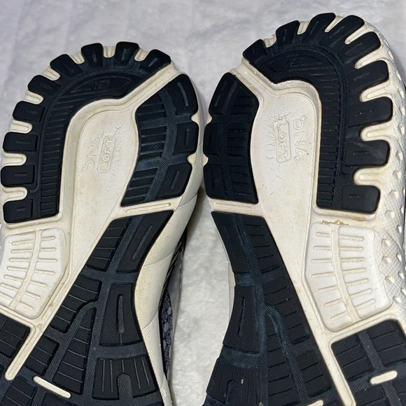 Brooks Adrenaline 21 - Picture 7 of 9